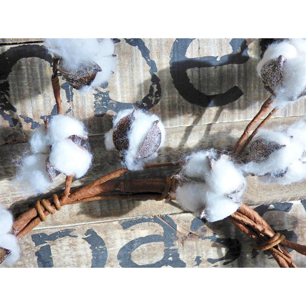 Airy Glitter Cotton Wreath - E.T. Tobey Company