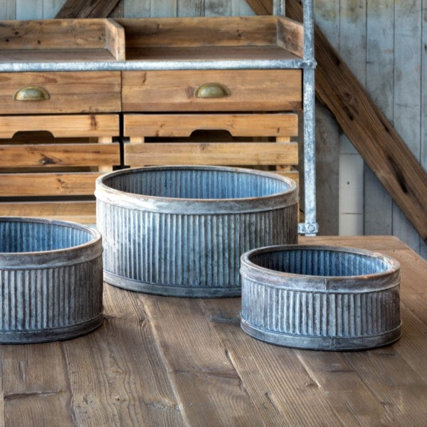 Farm Shop Planter – E.T. Tobey Company